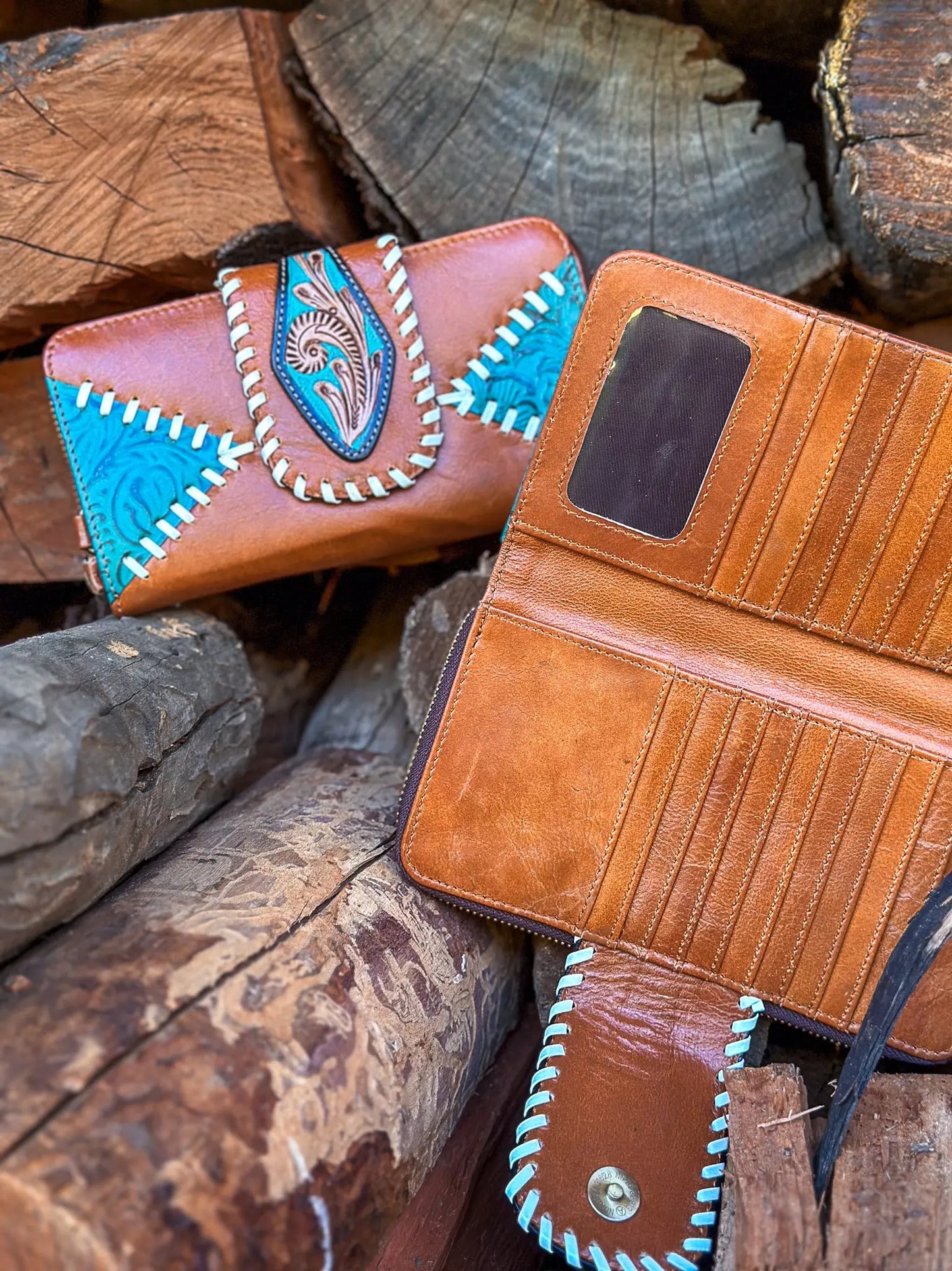 Rustic Leather Clutch Aus Wild Clothing Co