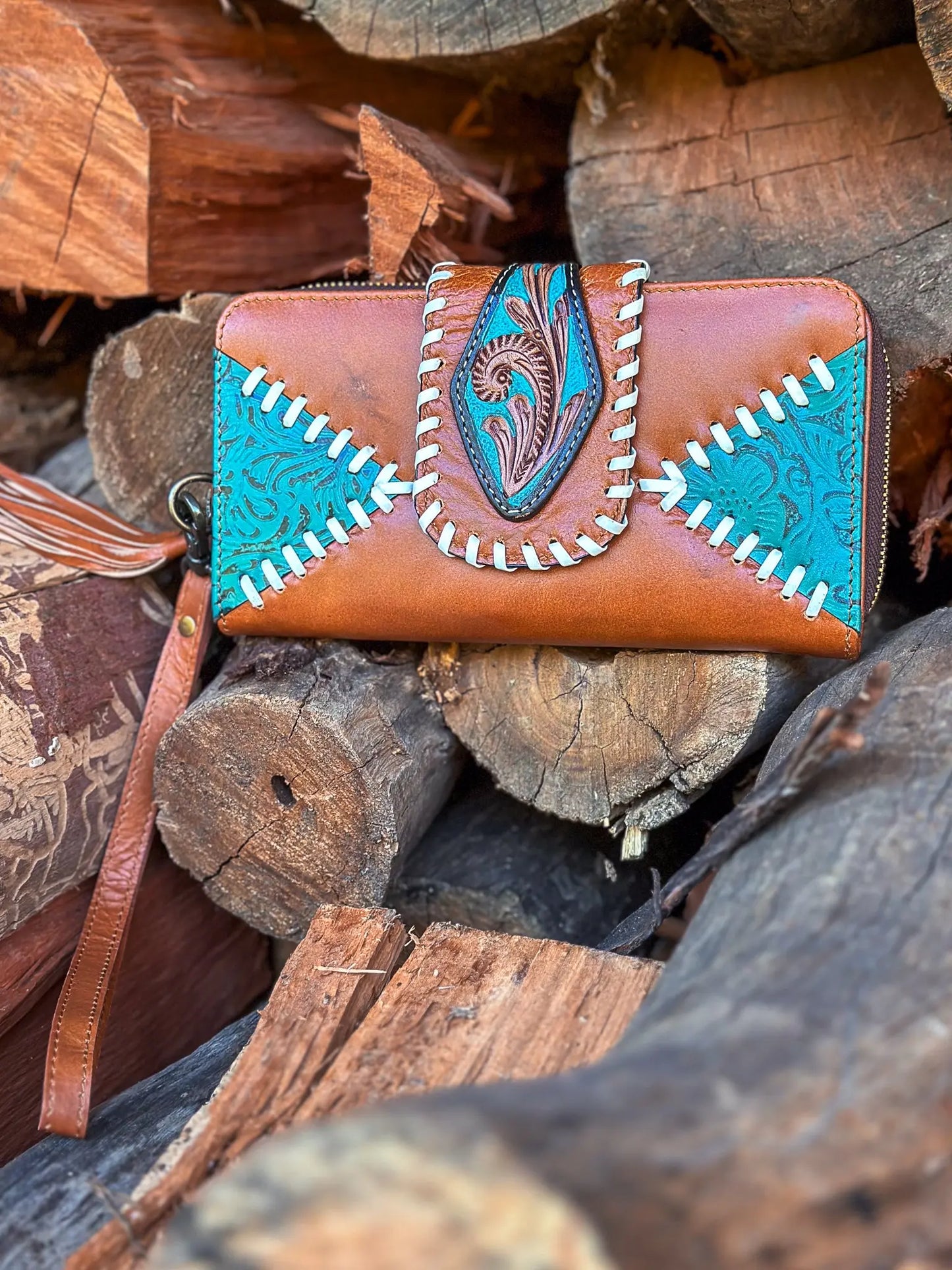 Rustic Leather Clutch Aus Wild Clothing Co