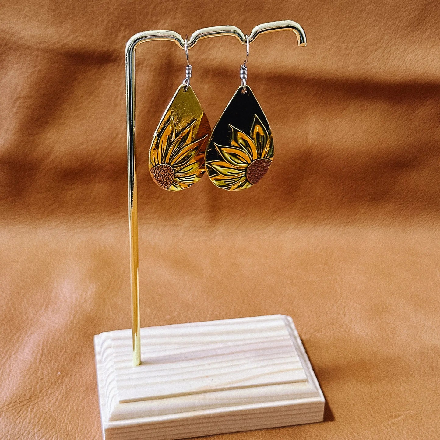 Sunflower Dangles Aus Wild Clothing Co