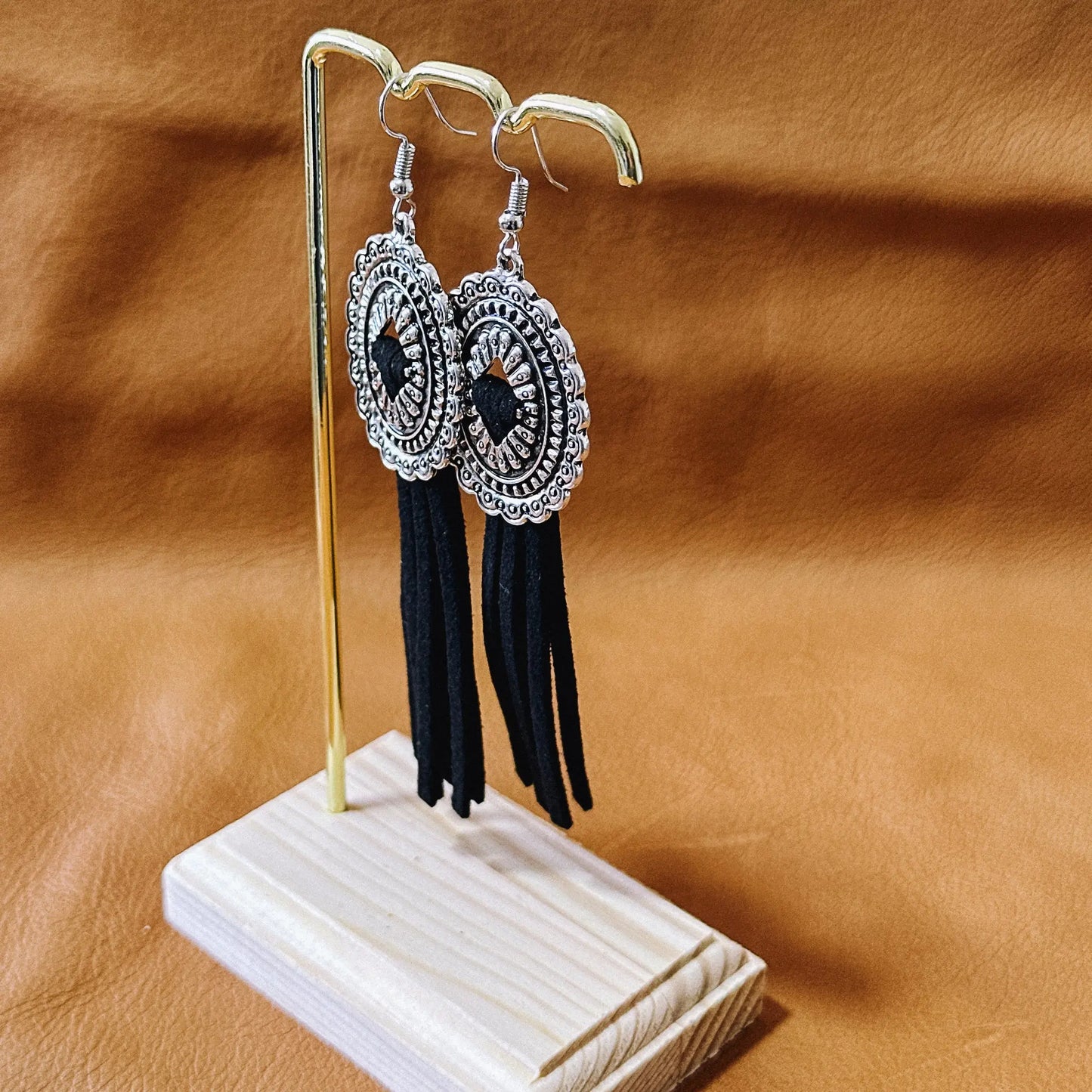 Tasseled Scallop Dangles Aus Wild Clothing Co