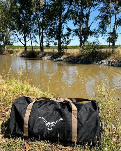 Rosebud Duffle Bag - Black Aus Wild Clothing Co