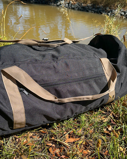 Rosebud Duffle Bag - Black Aus Wild Clothing Co