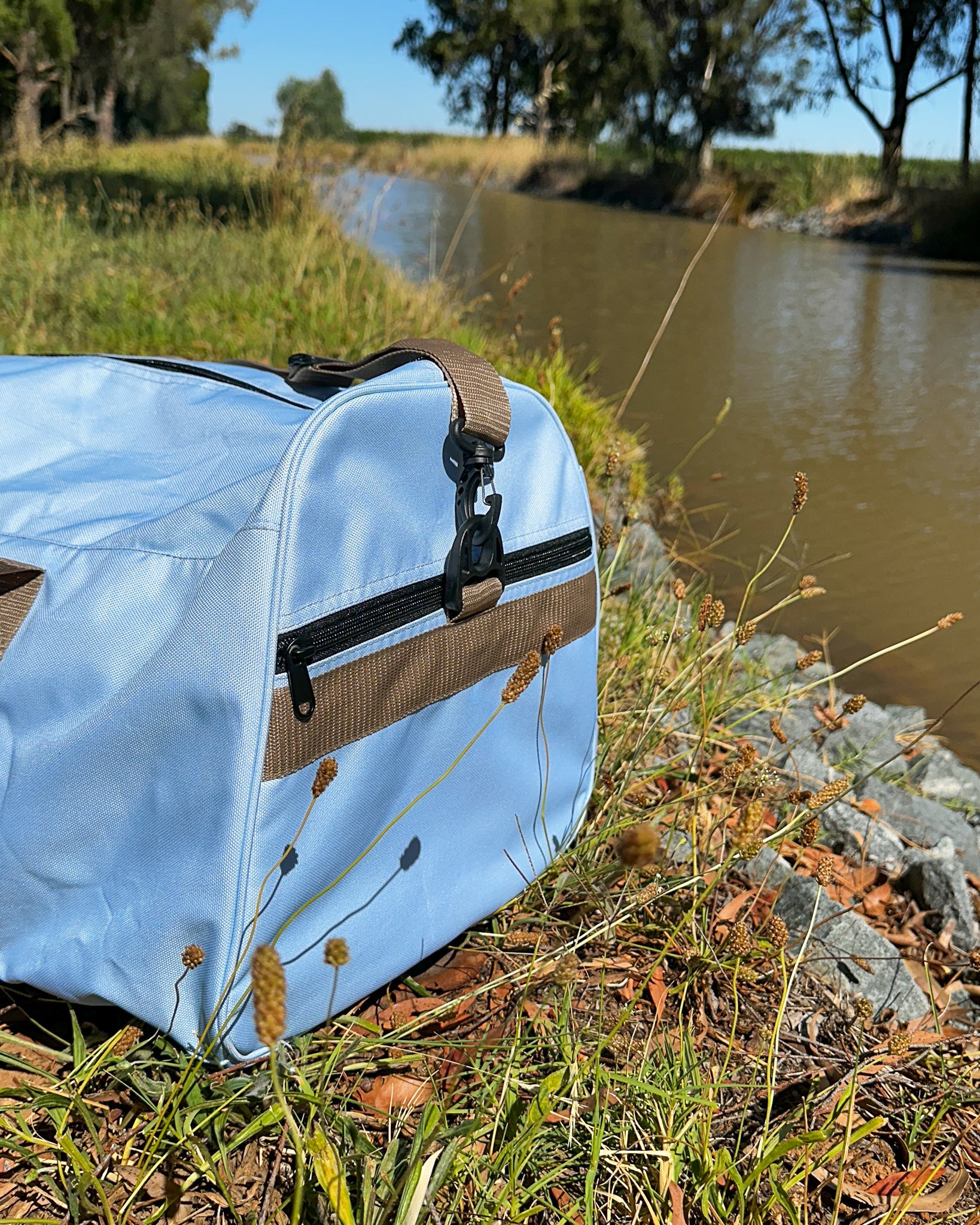 Rosebud Duffle Bag - Blue Aus Wild Clothing Co