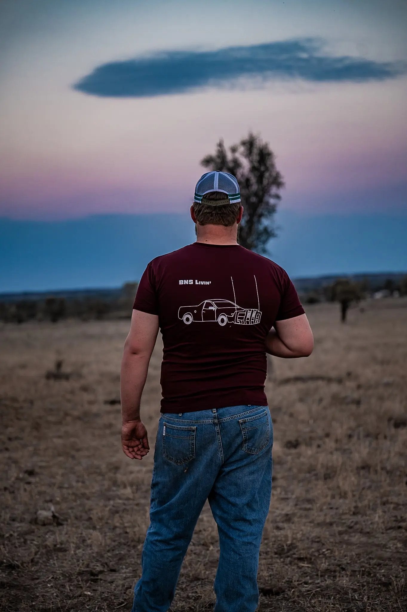 Deni "BNS Living" T-Shirt Burgundy Aus Wild Clothing Co